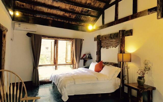 No.5 Valley Lodge