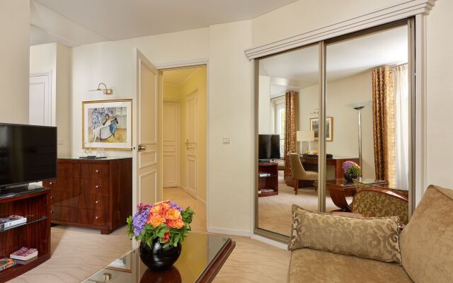 Hôtel Raspail Montparnasse