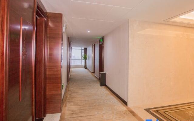 Yunding Hotel (Nancheng Tianjie)
