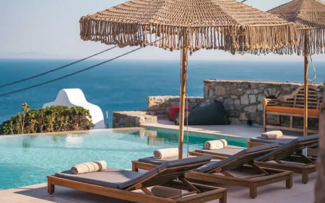 Nomade Villa 4 BD in Psarou