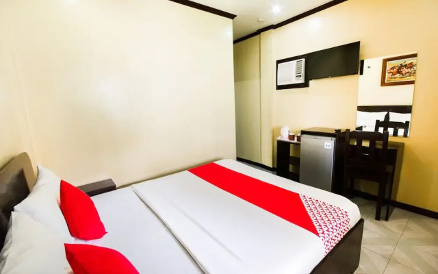 OYO 409 Bans Beach Resort