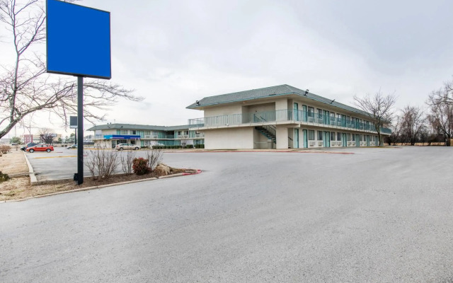 Regency Inn