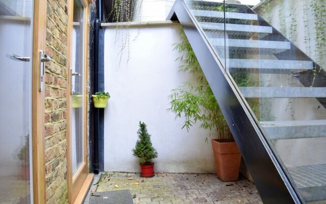 Charming 2 Bedroom Apartment in Kentish Town