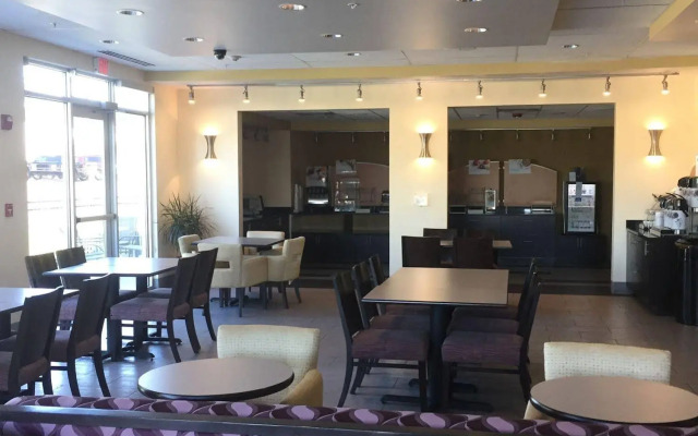 Holiday Inn Express & Suites Tahlequah by IHG