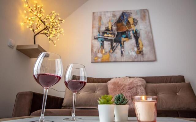 Apartments View Dvori E25