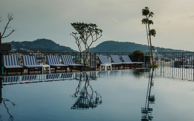 Rak Elegant Hotel Patong