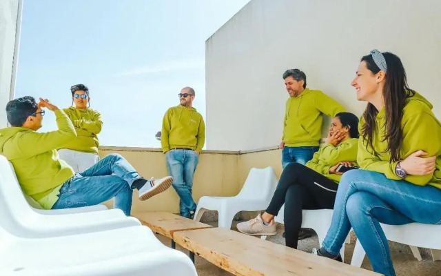 Help Yourself Hostels - Restelo