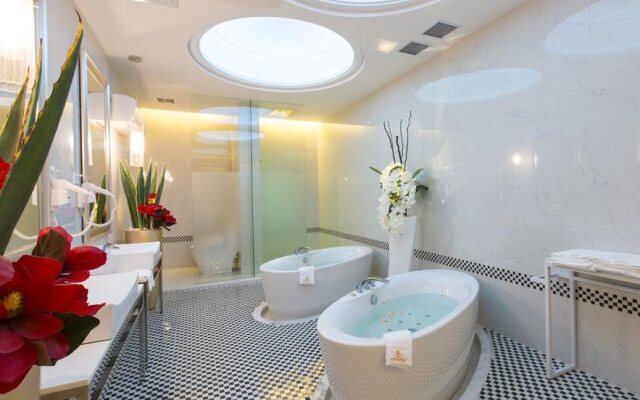 Six Star Motel Shenzhen Longgang