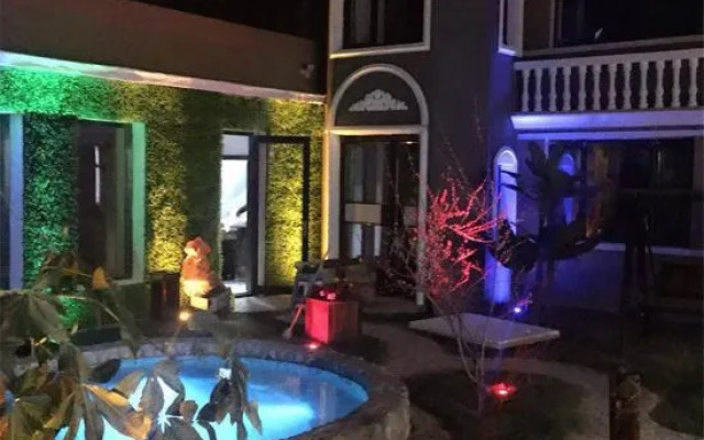 Benxi County Holiday Hot Spring Resort Hotel