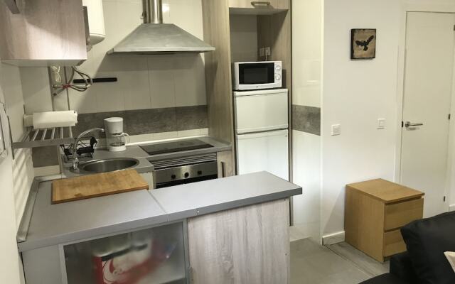 Apartment - Travel and Holidays Manoteras