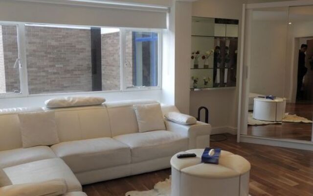 Knightsbridge 1 Bedroom Apartment