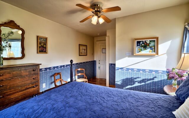 Darby Field Inn & Restaurant