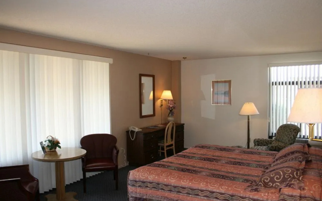 Antelope Hills Inn-Suites