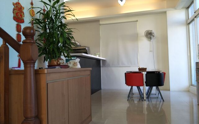 Lu He Feng Homestay