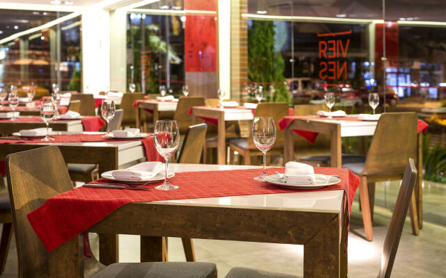 Hotel Laghetto Stilo Centro