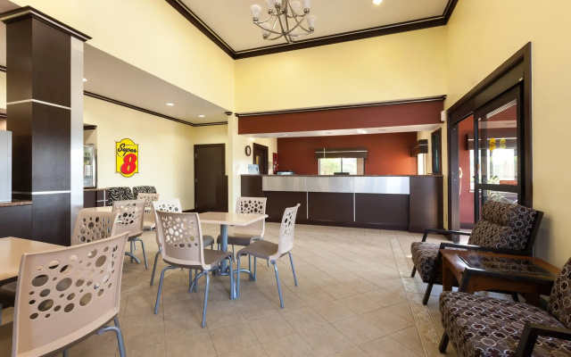 Super 8 by Wyndham Fairfield Tx