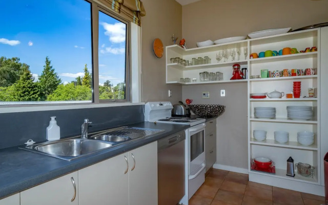 An alpine lodge for sharing