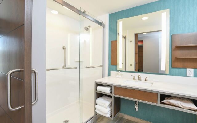 Hilton Garden Inn Cincinnati Midtown