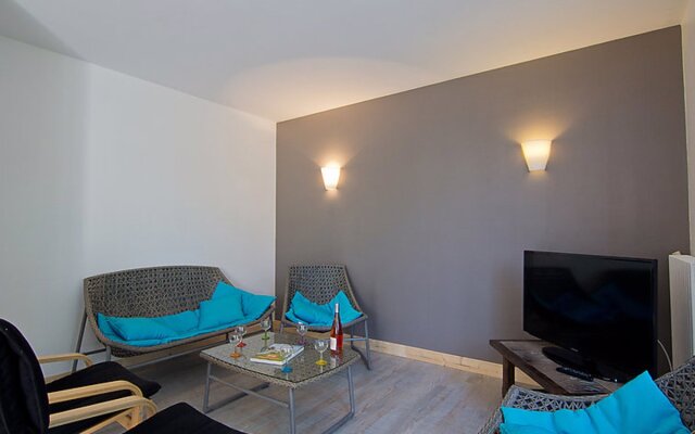 House Tal Mor Quiberon