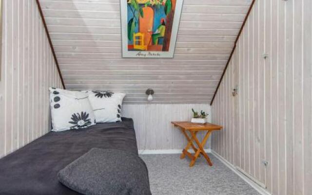 Two-Bedroom Holiday home in Henne 2