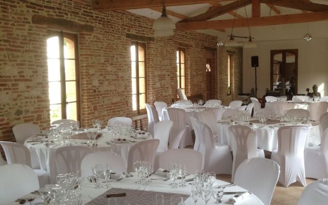 Chateau de Razengues