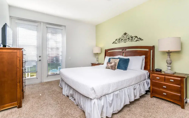Spacious Townhome W/patio & Garage! Sleeps10