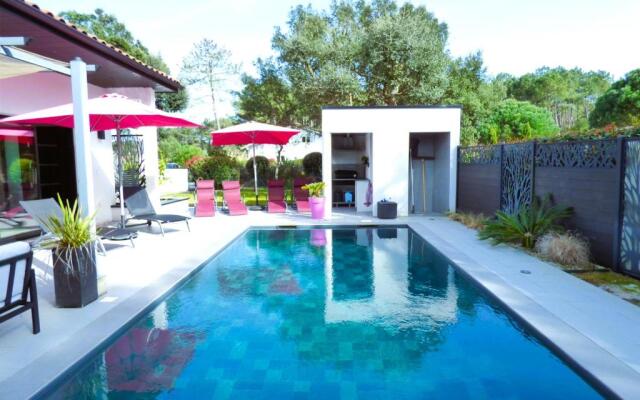 VILLA LUCIA, 8 PERS, au calme, proche plage à Vieux-Boucau