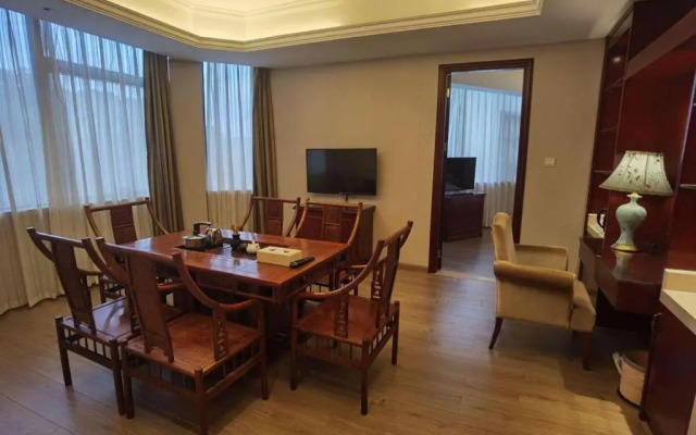 Vienna Hotel North Shenzhen Science and Technology Park Branch