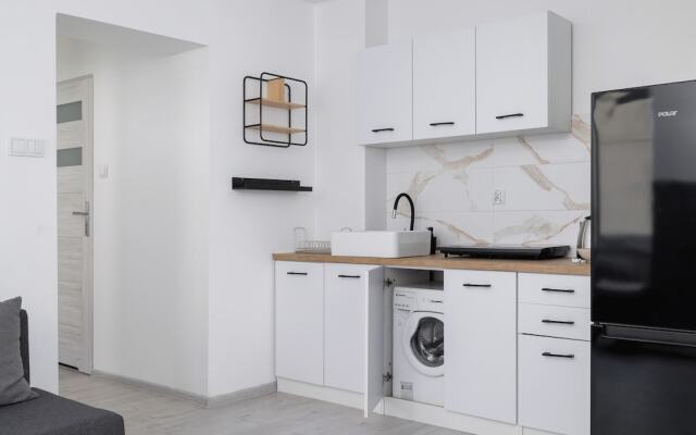 Cozy Studio Chorzow by Renters