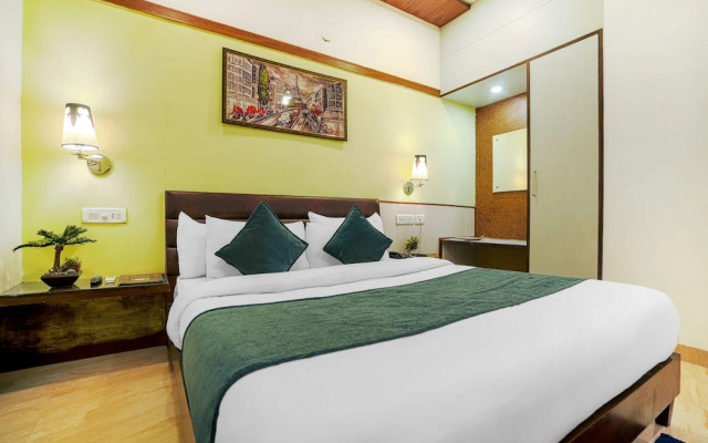 Treebo Trend Hotel Seven