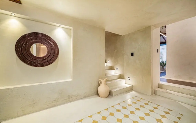 Provenza Luxury Residence by HOUSY HOST