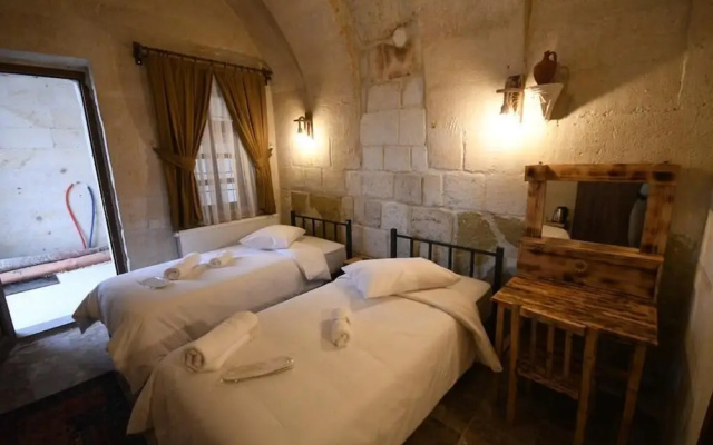 Lavinia Cappadocia