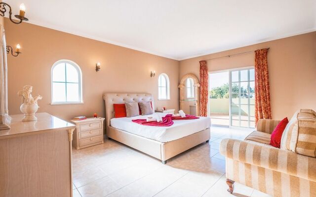 Villa San Juan