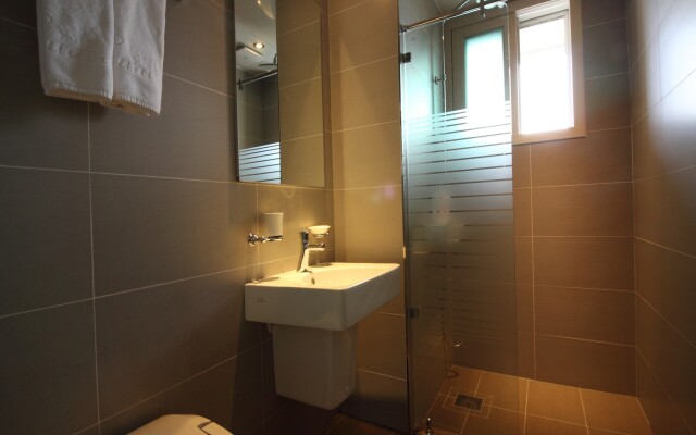 Suave Hotel