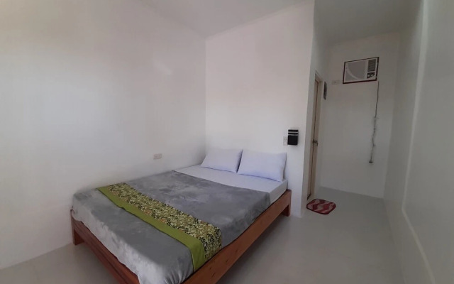 OYO 643 Green Dales Hostel