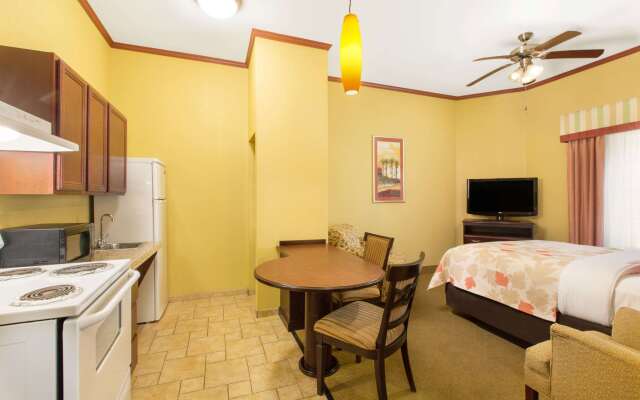 Hawthorn Extended Stay by Wyndham Corpus Christi Padre Is