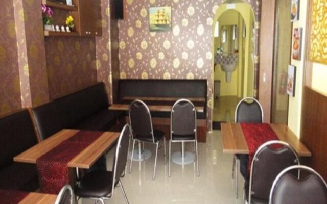 OYO 75375 Lisa Guesthouse