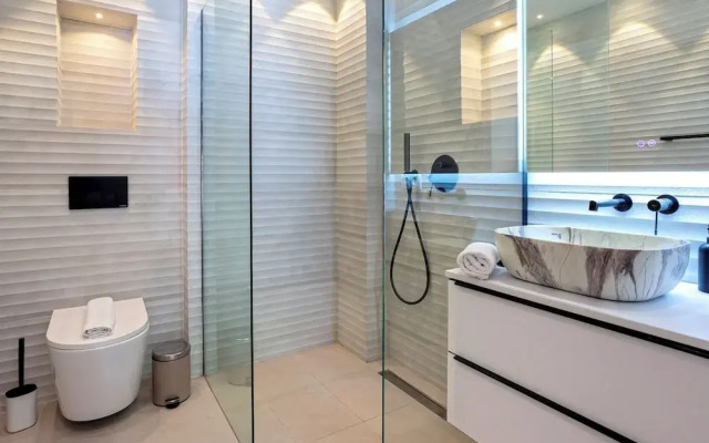 Amazing 3BD apt and Pool. Señorío de Aloha