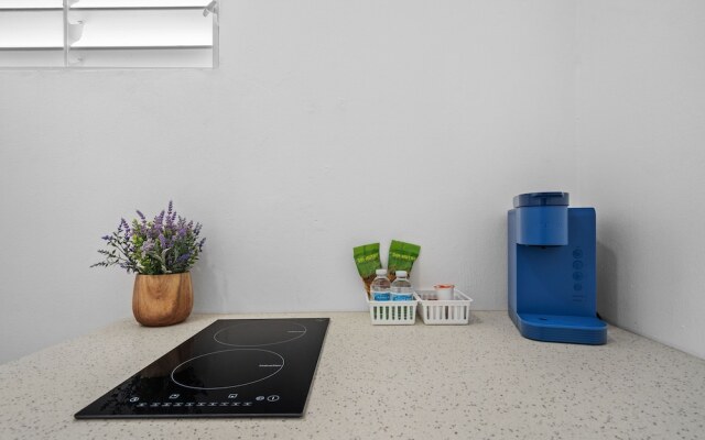 Otium Rentals San Juan City Apartment w Basketball Arcade