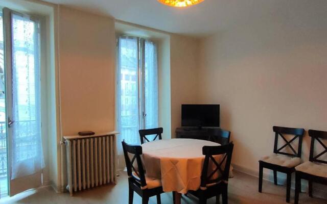 Appartement Cauterets, 3 pièces, 6 personnes - FR-1-234-124