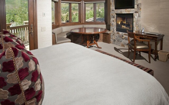 Cascade Village Chalet