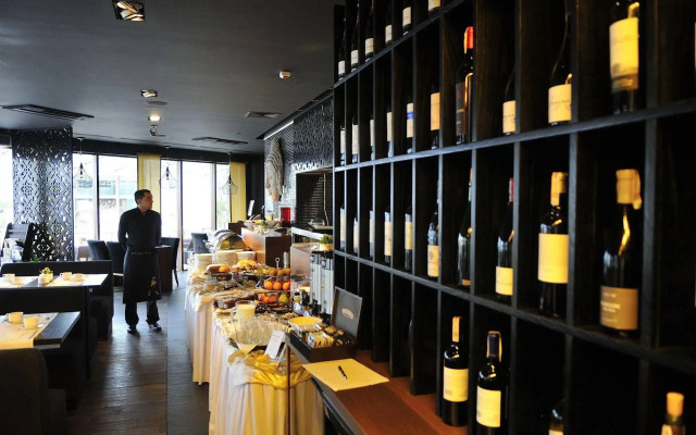 Bayjonn Boutique Hotel