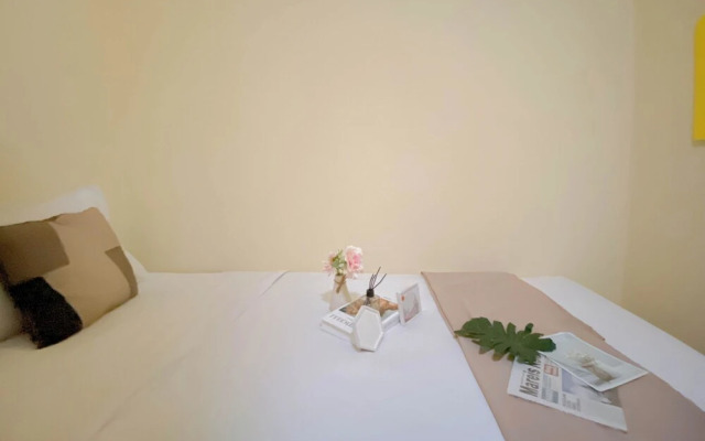 Comfy 2BR Apartment at Woodland Park Residence