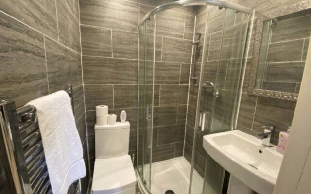 Roundhay Apartments