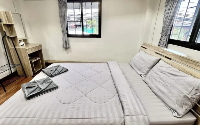 Good Sleep Guest House