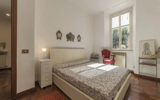 Santa Maria Maggiore Terrace Apartment