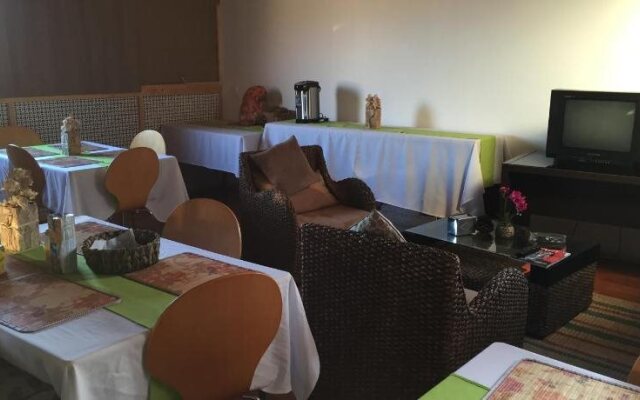 Hotel Bamboo