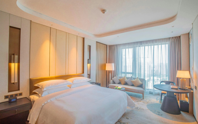 Sheraton Yunfu Xinxing Hotel – Guest Rooms – Yunfu