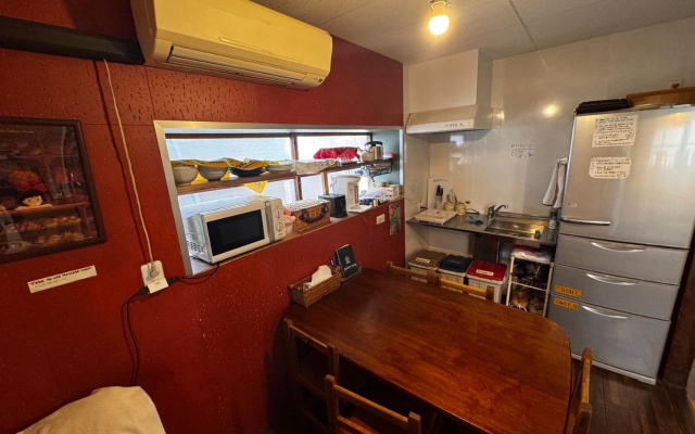 Roku Hostel Hiroshima
