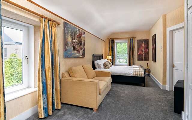 The Green Inn Rooms